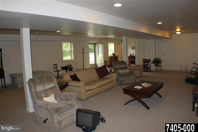 155 Pleasant Grove Road Red Lion, PA 17356 - Photo 14 of 23