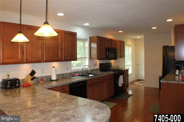 155 Pleasant Grove Road Red Lion, PA 17356 - Photo 3 of 23