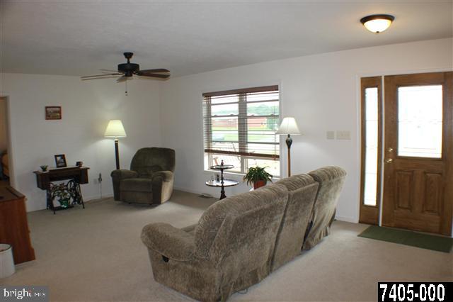 155 Pleasant Grove Road Red Lion, PA 17356 - Photo 7 of 23