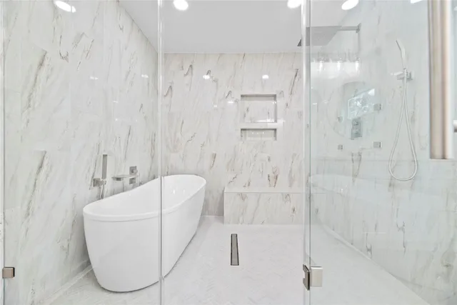 $699,000 | 12551 Honeywood Trail, Houston, TX 77077