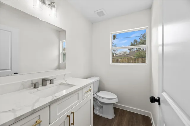 $699,000 | 12551 Honeywood Trail, Houston, TX 77077