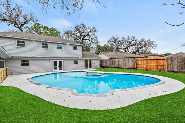 $699,000 | 12551 Honeywood Trail, Houston, TX 77077