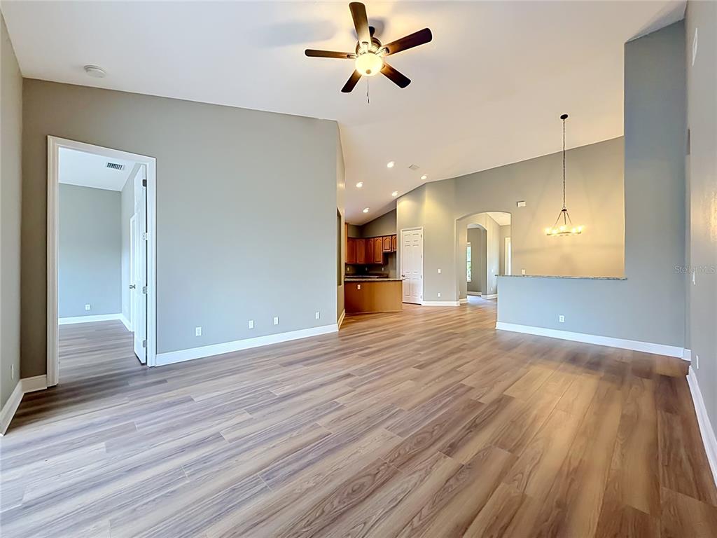 28549 Shirley Shores Road Tavares, FL 32778 - Photo 3 of 65