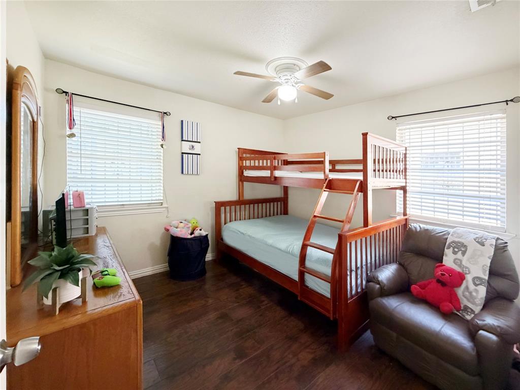2243 Inca Drive Dallas, TX 75216 - Photo 19 of 24 Bedroom 3