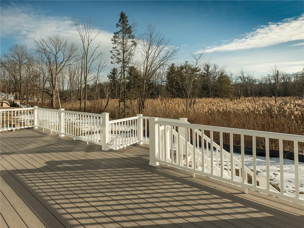 Oversized back deck.
