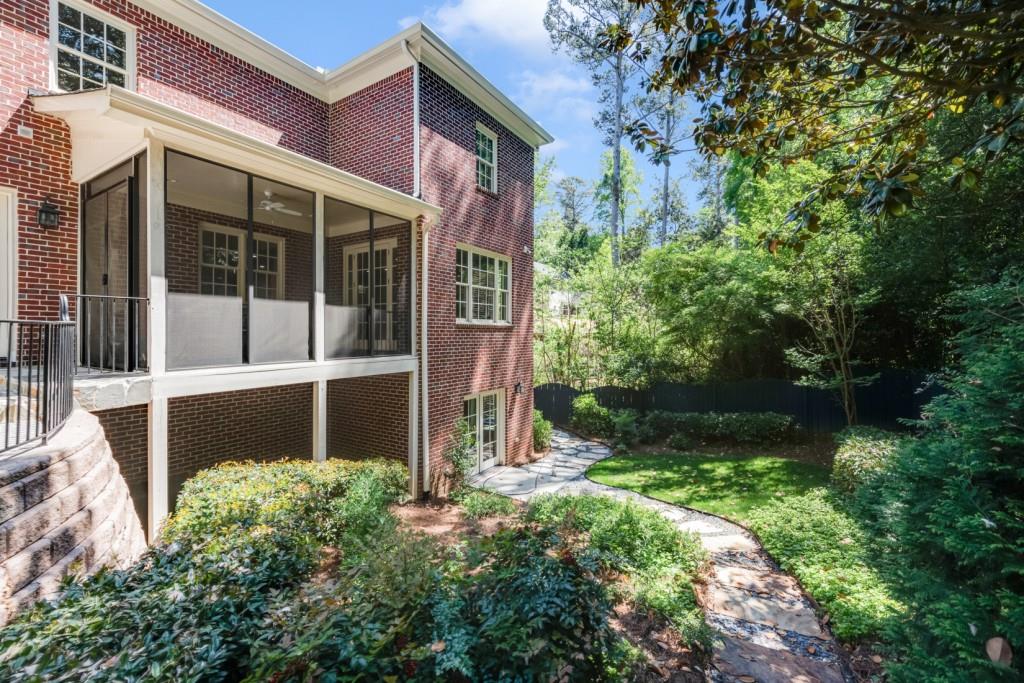 3282 Pinestream Road Northwest Atlanta, GA 30327 - Photo 50 of 54