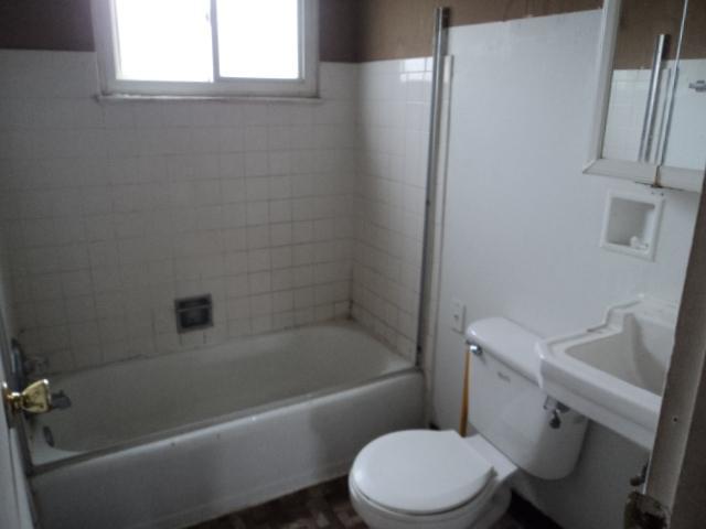 1016-1018 Lockbourne Road Columbus, OH 43206 - Photo 5 of 8