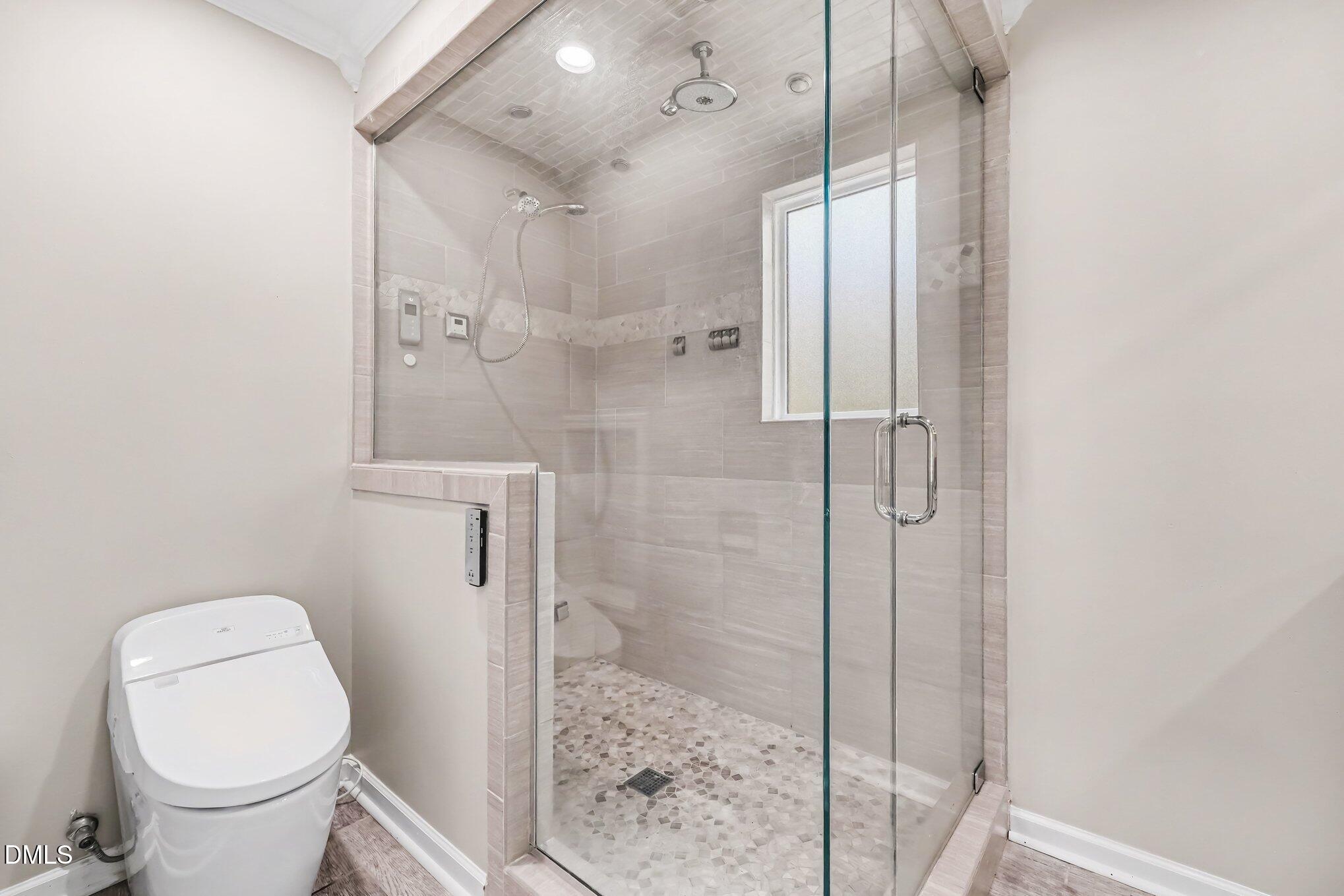 2128 Bellaire Avenue Raleigh, NC 27608 - Photo 22 of 30 022_file_1012