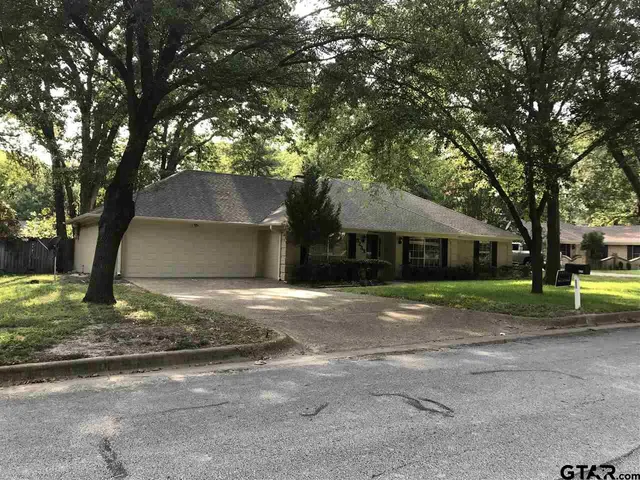 $1,700 | 8233 Clemson Drive, Tyler, TX 75703