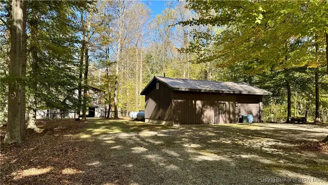$749,900 | 1740 Squire Boone Road Southwest, Mauckport, IN 47142