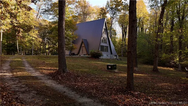 $749,900 | 1740 Squire Boone Road Southwest, Mauckport, IN 47142