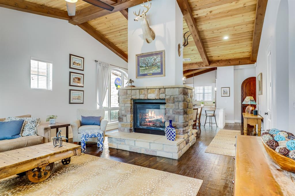 635 Via Ravello Irving, TX 75039 - Photo 11 of 27