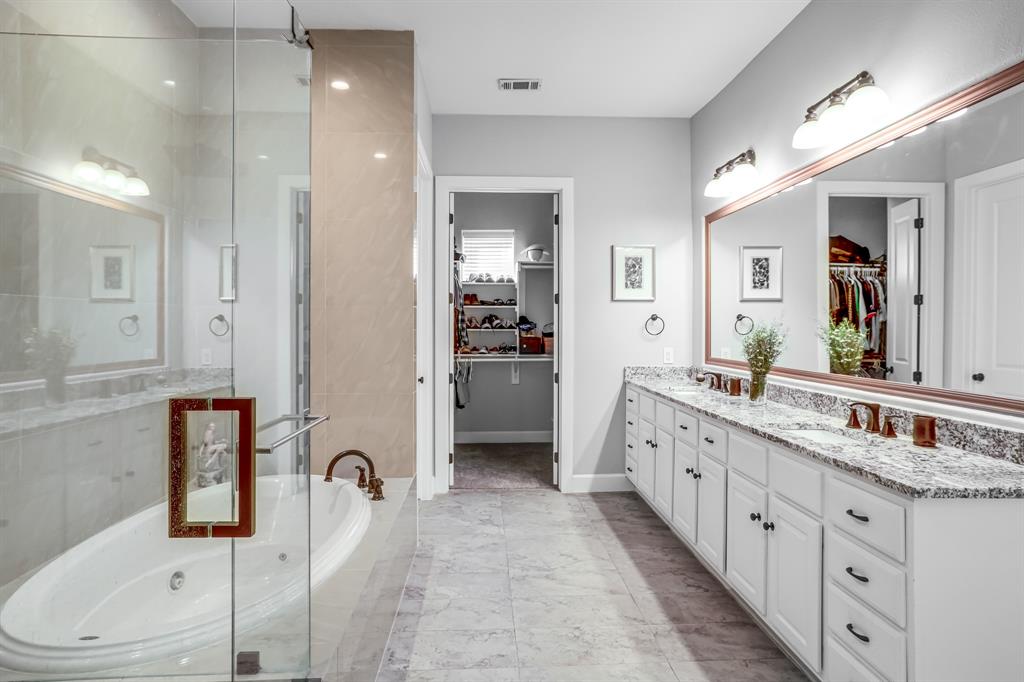 635 Via Ravello Irving, TX 75039 - Photo 14 of 27