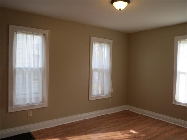 50 Princeton Street Springfield, MA 01109 - Photo 9 of 26 Gallery Image 9