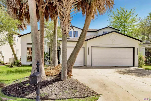 $489,900 | 6210 Royal Palms Court, Gonzales, LA 70737