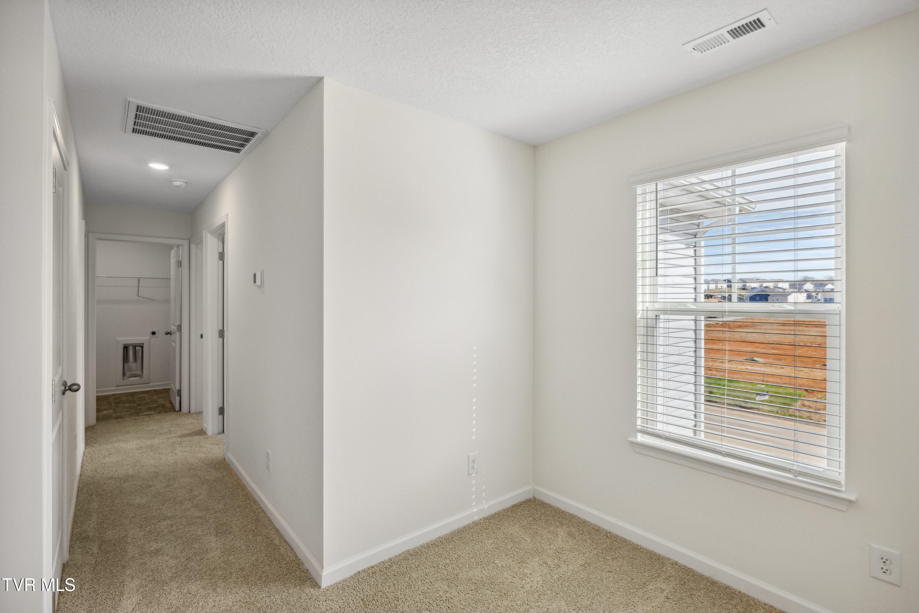 1080 Edison Road Johnson City, TN 37615 - Photo 12 of 26 06 - Loft Partial View + Upstairs Hallwa