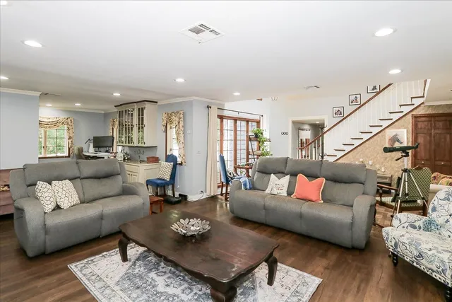 $799,000 | 25440 North Wagon Wheel Court, Barrington, IL 60010