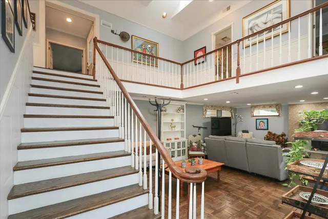 $799,000 | 25440 North Wagon Wheel Court, Barrington, IL 60010