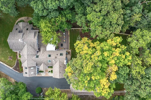 $799,000 | 25440 North Wagon Wheel Court, Barrington, IL 60010