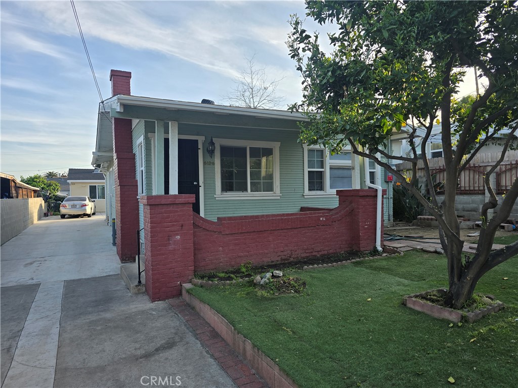 6126 Springvale Drive Los Angeles, CA 90042 - Photo 2 of 15