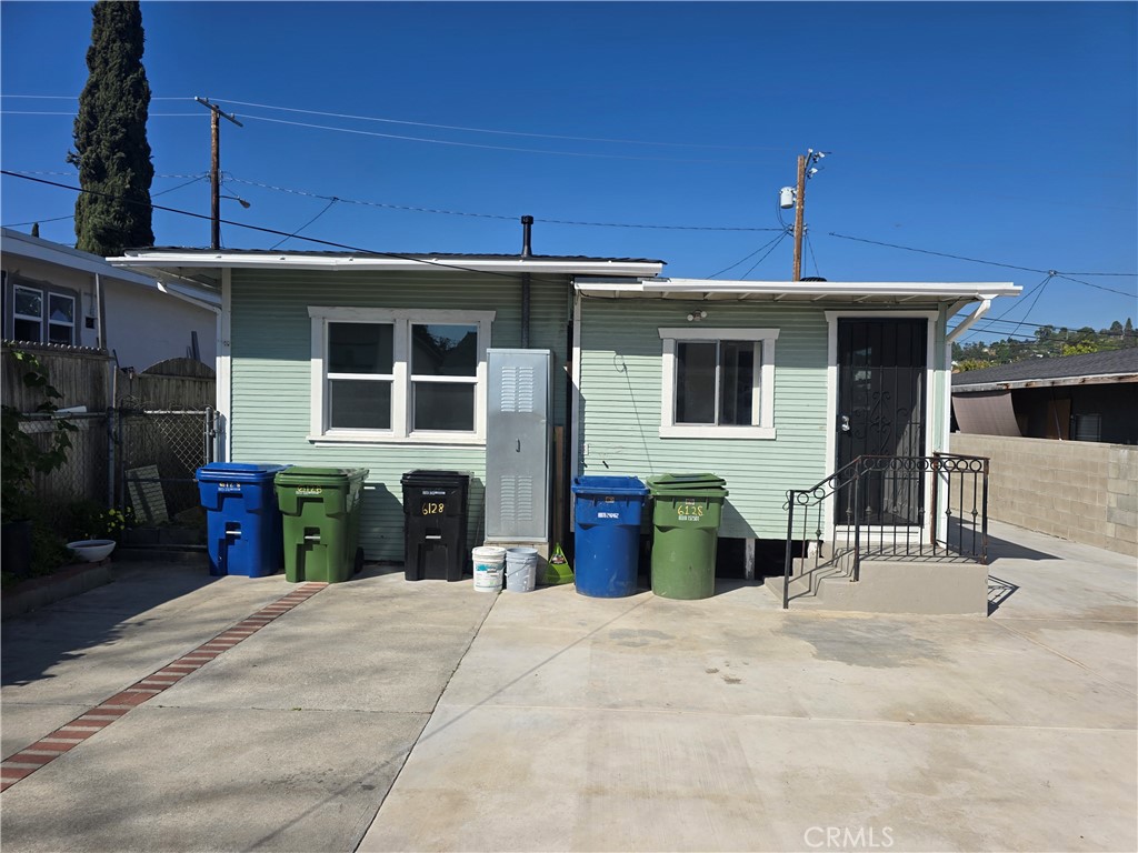 6126 Springvale Drive Los Angeles, CA 90042 - Photo 5 of 15