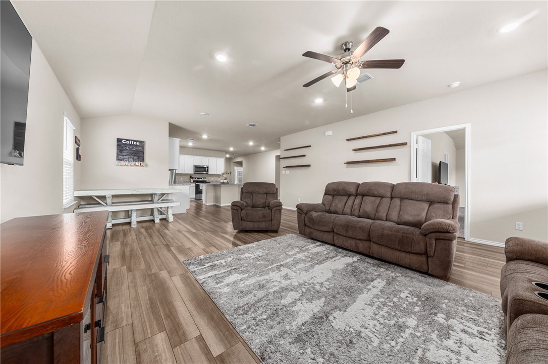 8616 Cantera Rdg Road Temple, TX 76502 - Photo 7 of 20