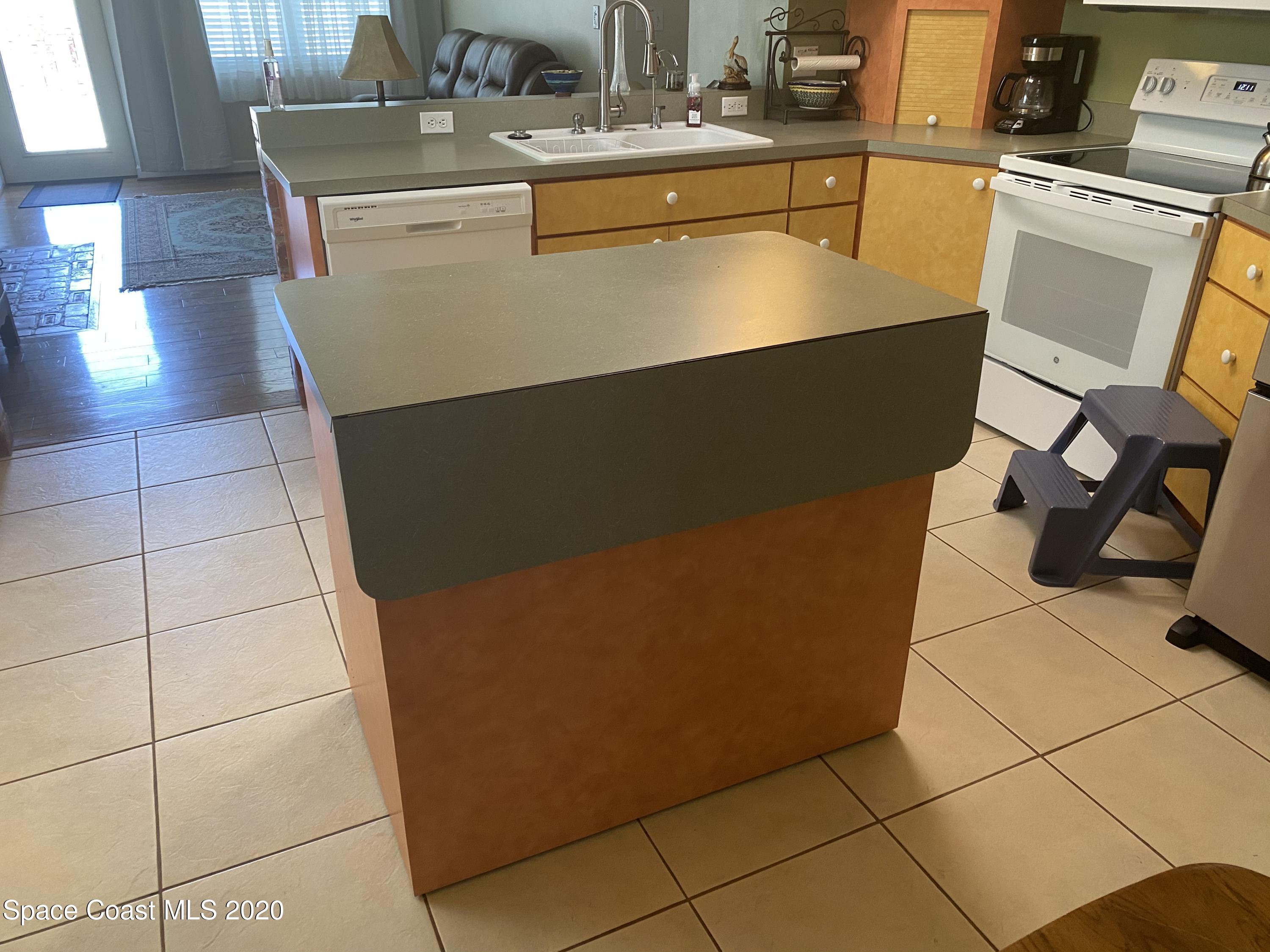 2161 King Richard Road Melbourne, FL 32935 - Photo 20 of 70 IMG_0924