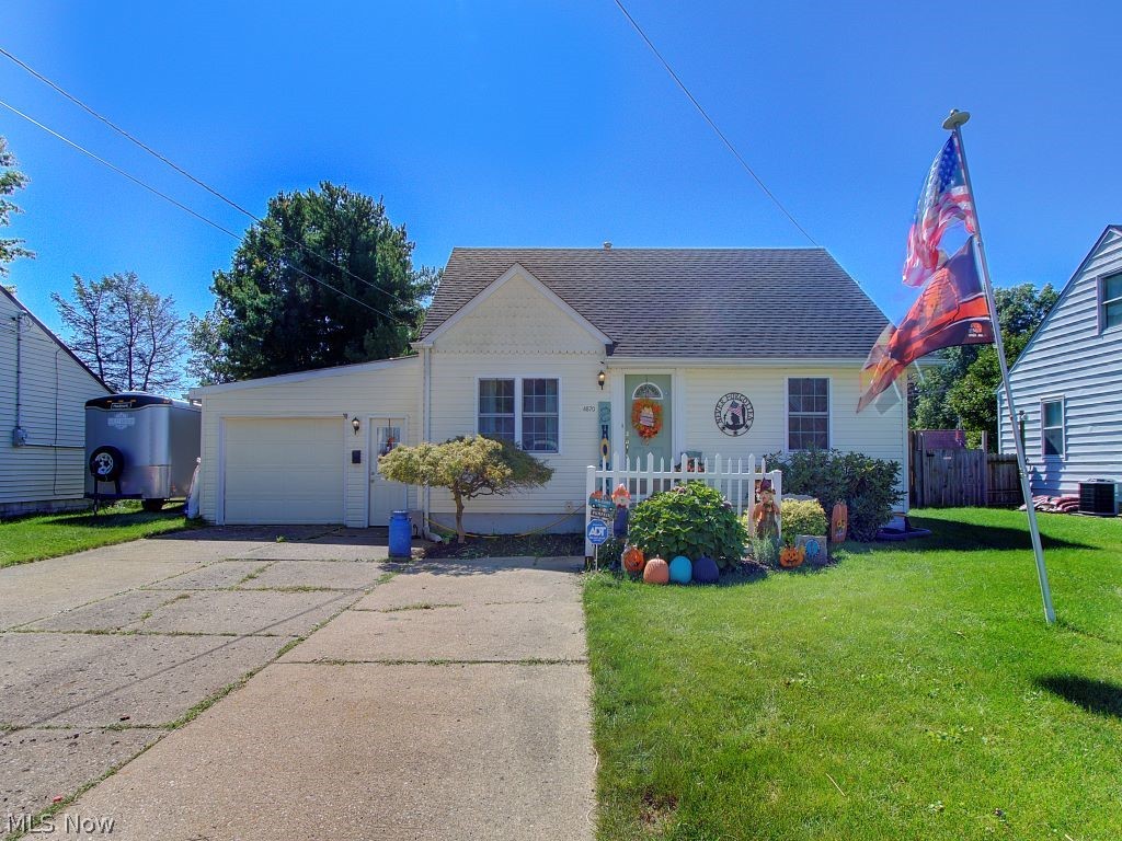 4870 Arbor Road Southwest Canton, OH 44710 - Photo 2 of 27 Gallery Image 2