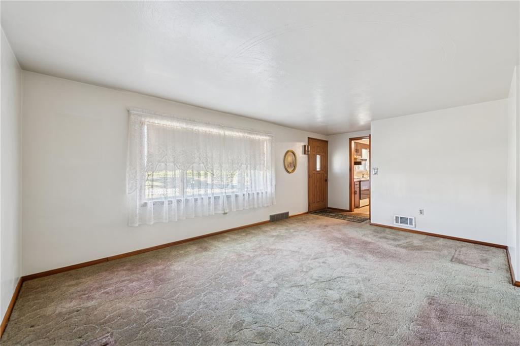 313 Storey Frye Road Ruffs Dale, PA 15679 - Photo 10 of 35 Gallery Image 10