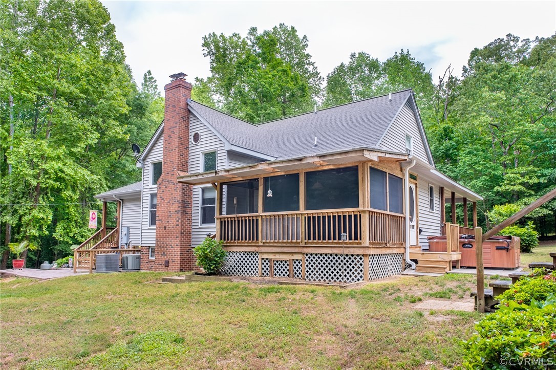 10150 Tunstall Road New Kent, VA 23124 - Photo 8 of 48 Gallery Image 8