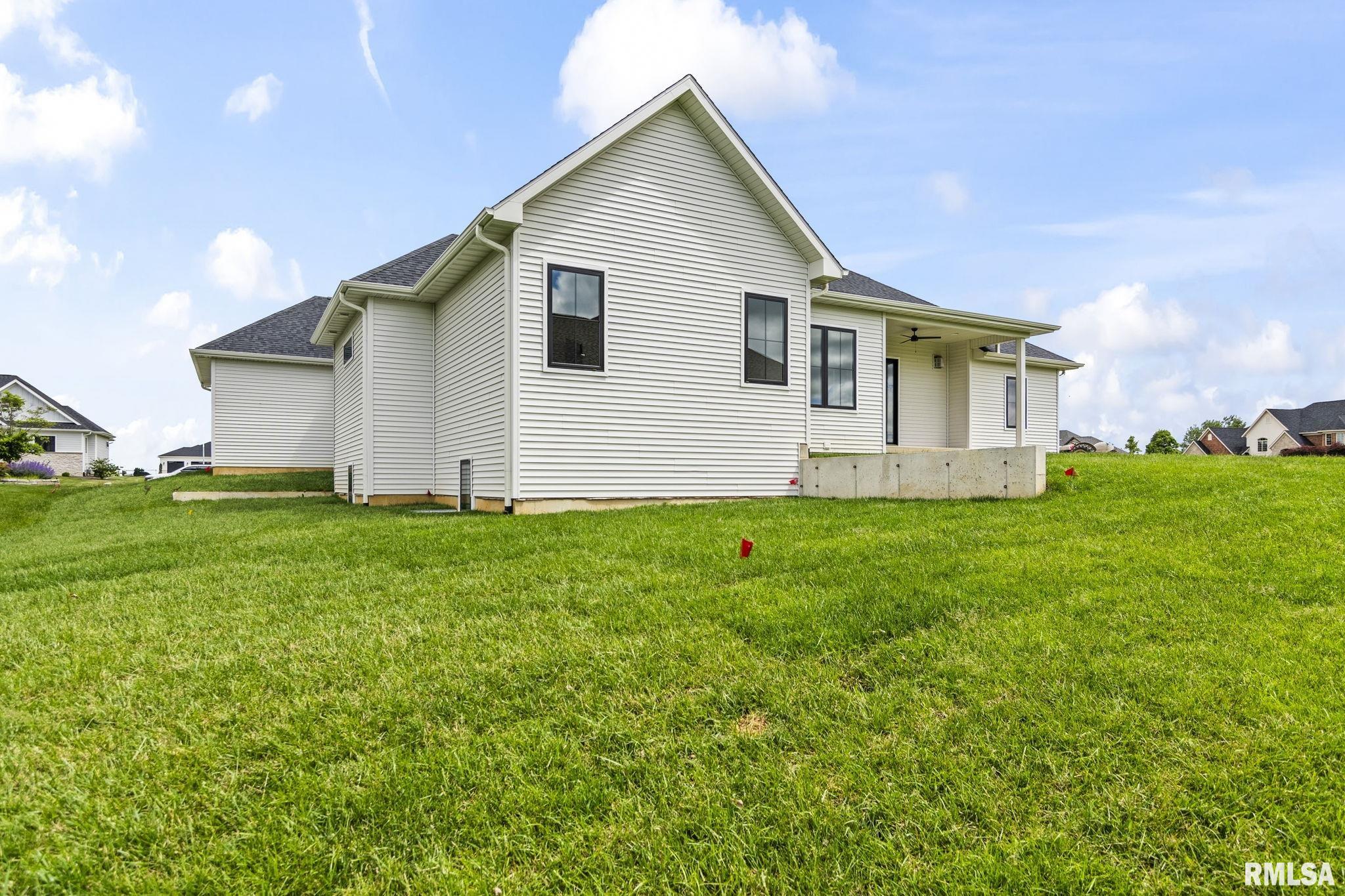 4704 Berkshire Crossing Springfield, IL 62711 - Photo 45 of 46