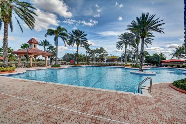 $1,090,000 | 3060 Southwest 195th Terrace, Miramar, FL 33029