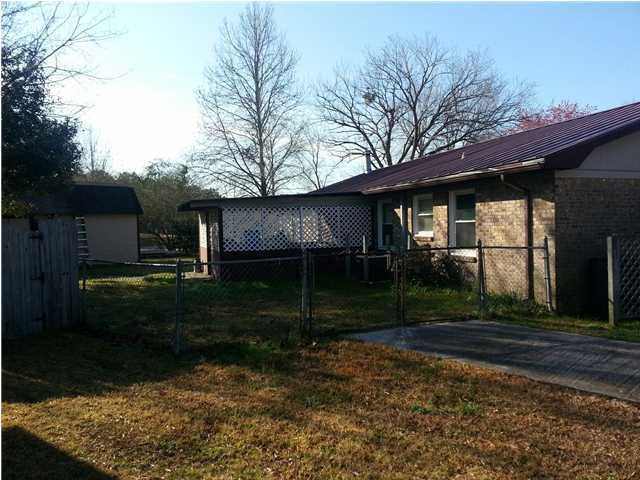 12 Kenilworth Road Goose Creek, SC 29445 - Photo 3 of 10 Additional Photo