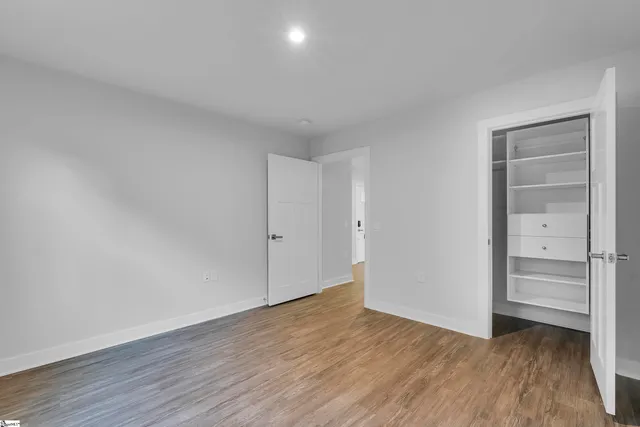 $289,500 | 803 Shady Oak Court, Boiling Springs, SC 29316