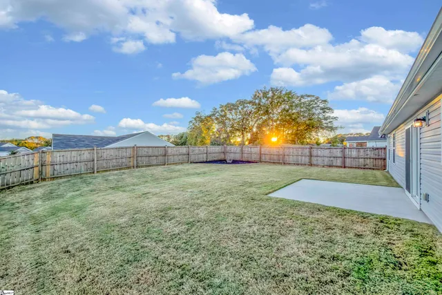 $289,500 | 803 Shady Oak Court, Boiling Springs, SC 29316