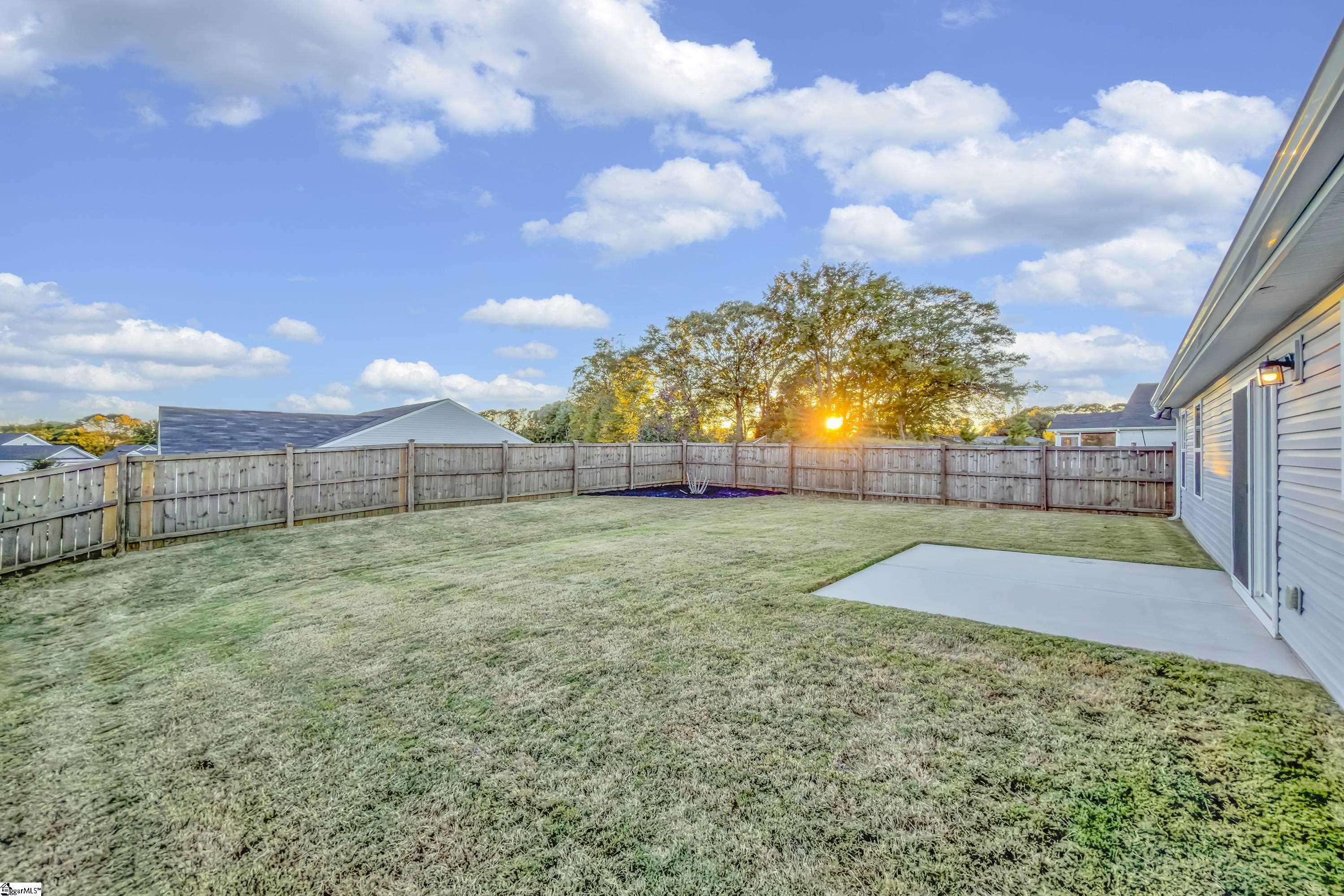 803 Shady Oak Court Boiling Springs, SC 29316 - Photo 20 of 26
