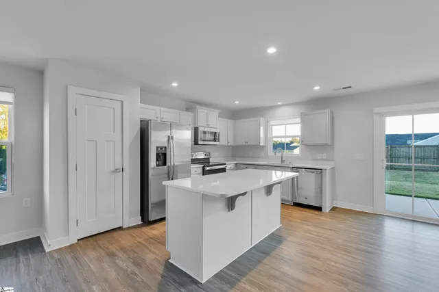 $289,500 | 803 Shady Oak Court, Boiling Springs, SC 29316