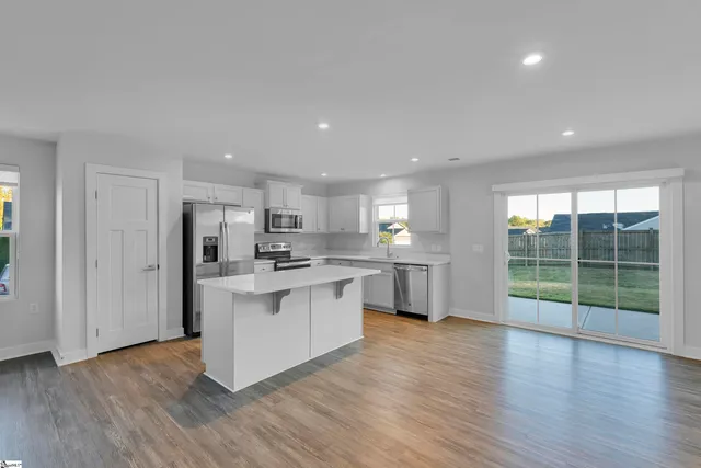 $289,500 | 803 Shady Oak Court, Boiling Springs, SC 29316