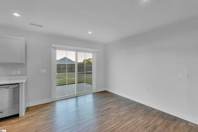 $289,500 | 803 Shady Oak Court, Boiling Springs, SC 29316