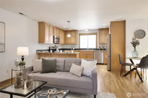 $650,000 | 8515 Stone Avenue North, Unit A, Seattle, WA 98103