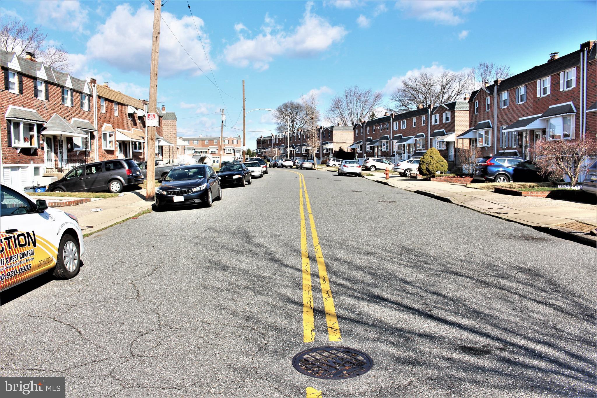 12524 Chilton Road Philadelphia, PA 19154 - Photo 2 of 31
