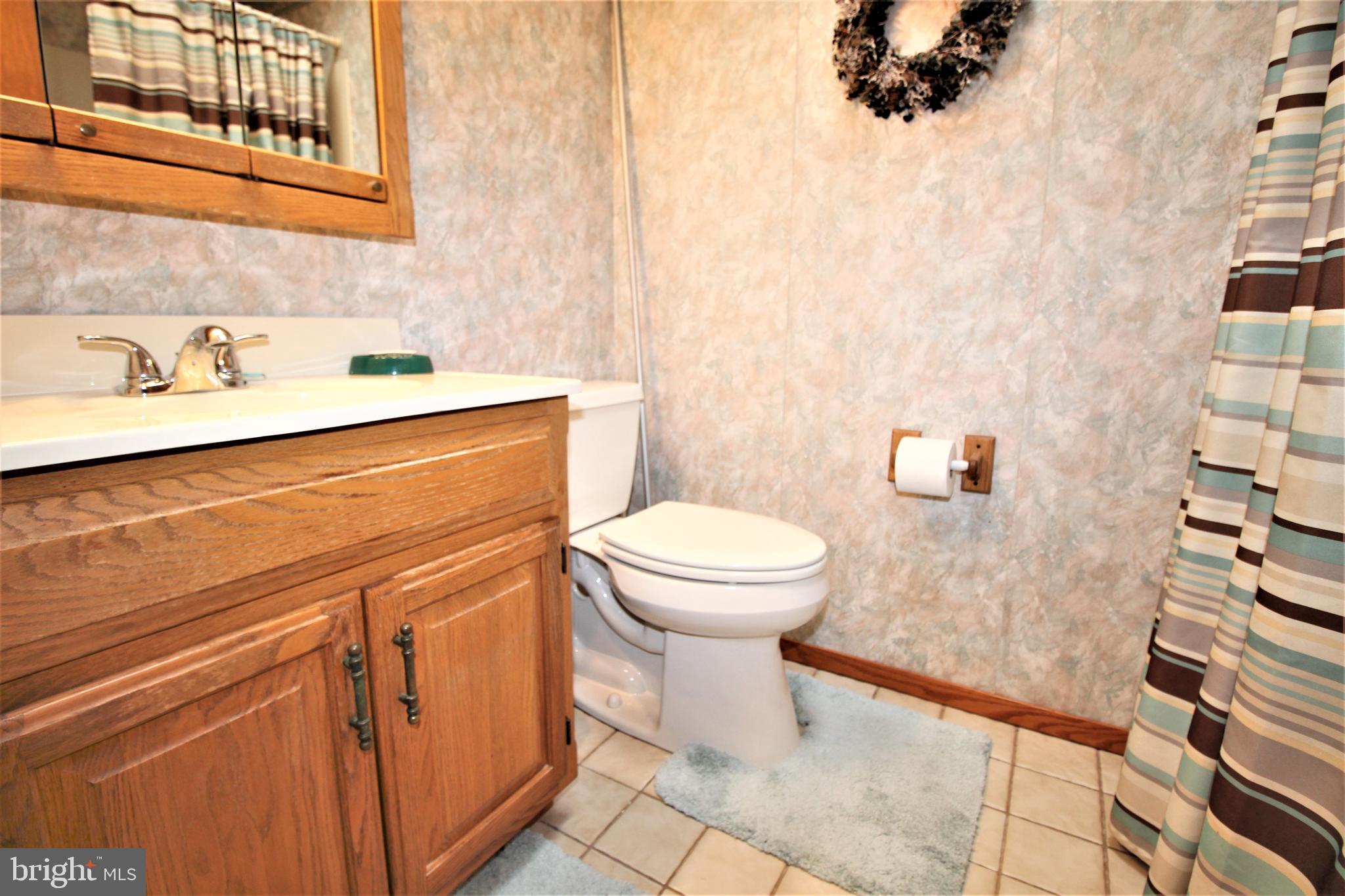 12524 Chilton Road Philadelphia, PA 19154 - Photo 15 of 31