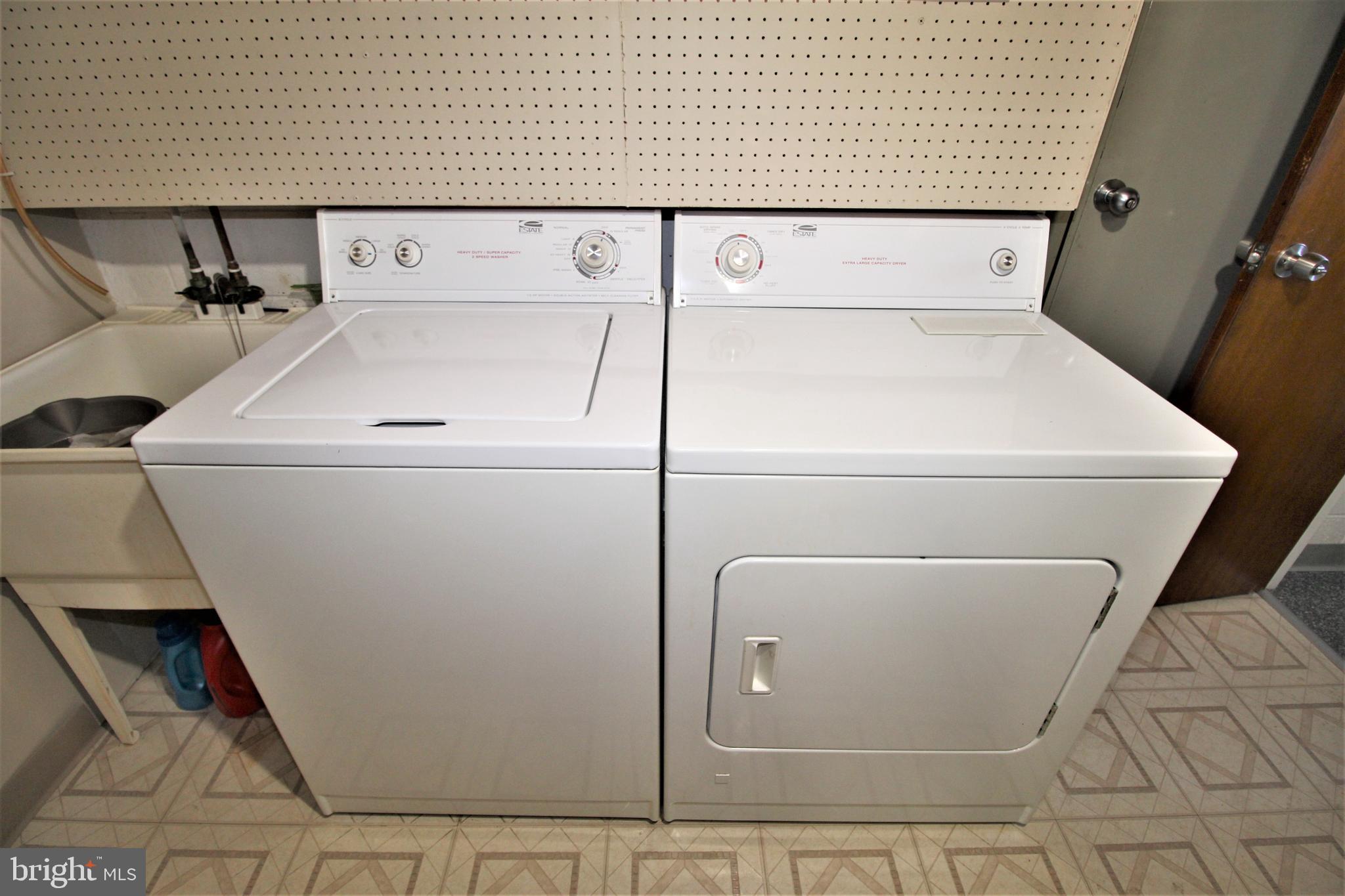 12524 Chilton Road Philadelphia, PA 19154 - Photo 27 of 31