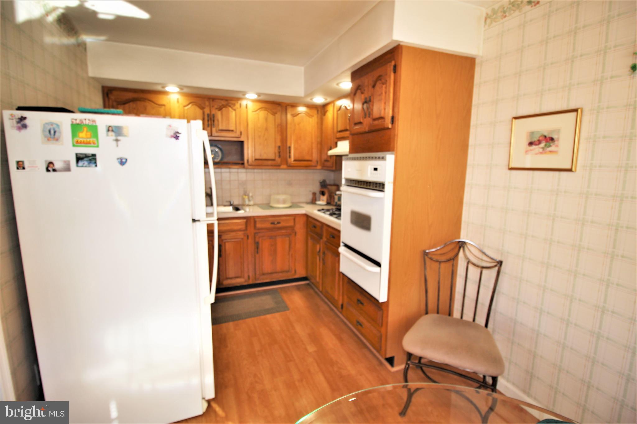 12524 Chilton Road Philadelphia, PA 19154 - Photo 10 of 31