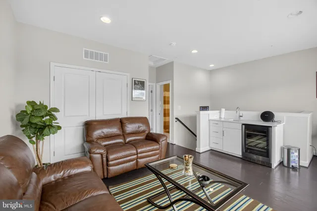 $779,990 | 625 Halsey Way, National Harbor, MD 20745