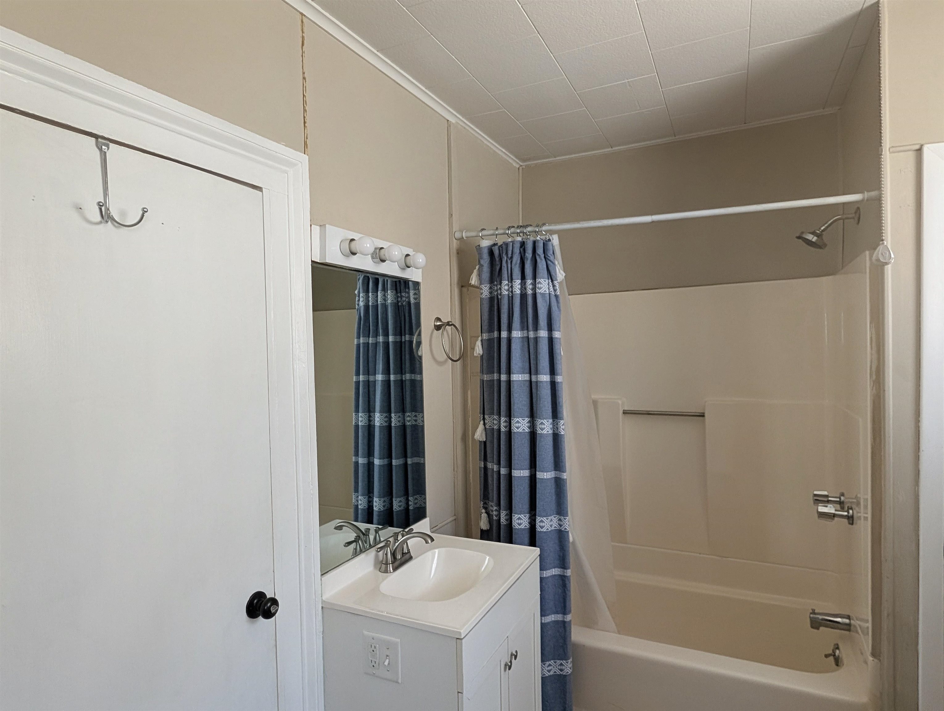 20 Ferris Street St. Albans, VT 05478 - Photo 35 of 46