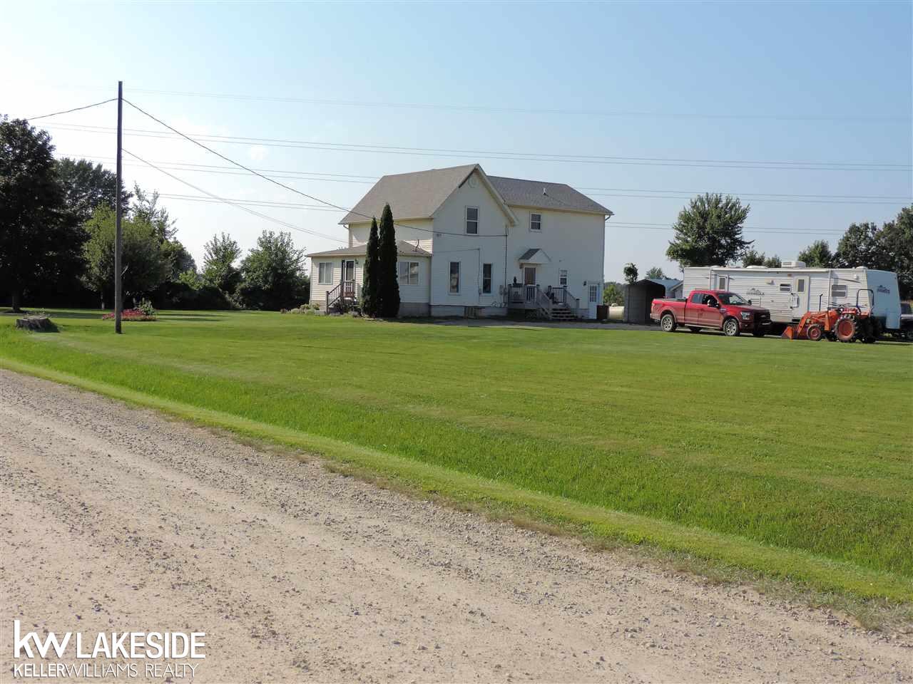 22065 Irwin Road Armada, MI 48005 - Photo 16 of 26