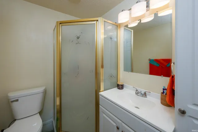 $219,900 | 7212 Treverton Drive, Fort Wayne, IN 46816