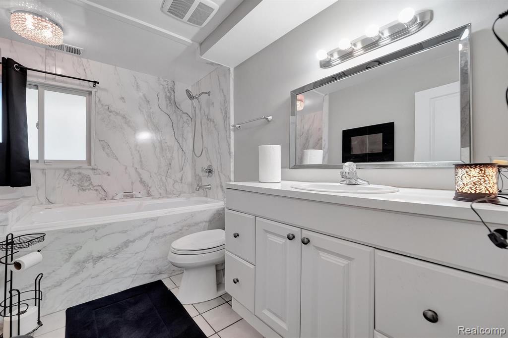 4753 Quarton Road Bloomfield Hills, MI 48301 - Photo 28 of 65