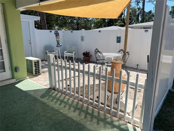 $1,600 | 50 South New York Avenue, Unit 2, Englewood, FL 34223
